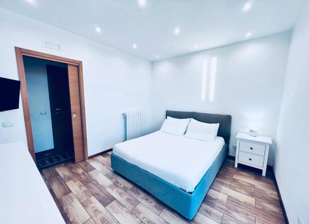 Macario Apartment In The Old Town Bari Esterno foto