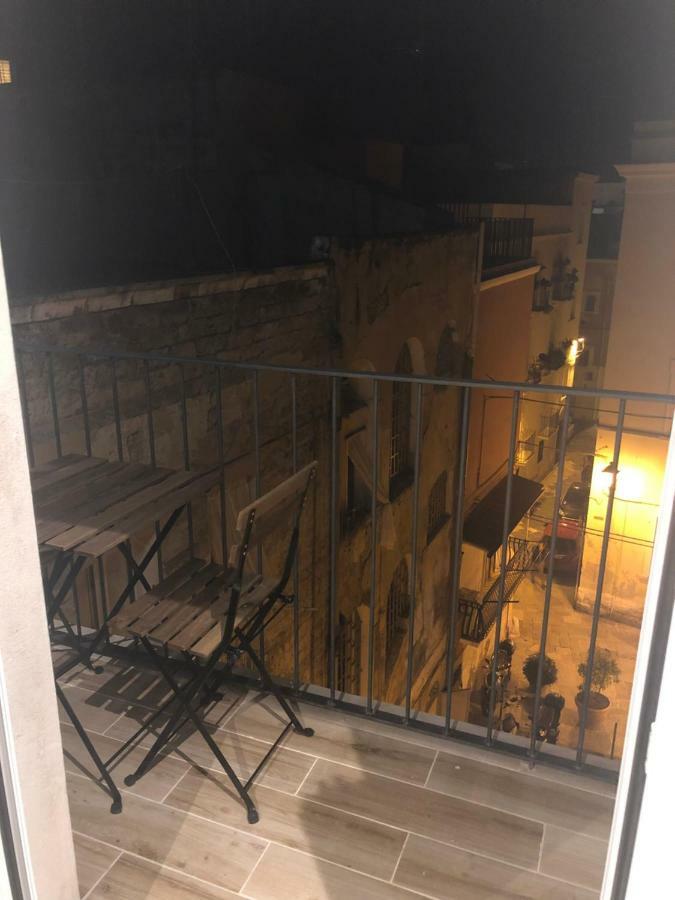 Macario Apartment In The Old Town Bari Esterno foto